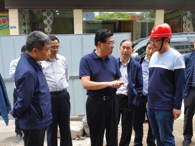 快讯 | 州委书记柯俊深入巴东县沿渡河镇偏远村组调研精准扶贫工作