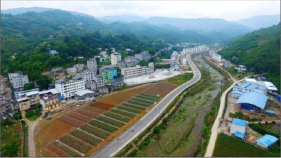 巴东探索民主管理新模式 打通监督“最后一公里”