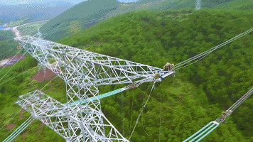 “中国制造天天被卡脖子？”这话喜提央企官微集体回怼…