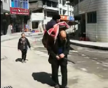鹤峰这位被