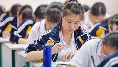 今年湖北38.4万考生参加高考 报名人数比去年增加1万
