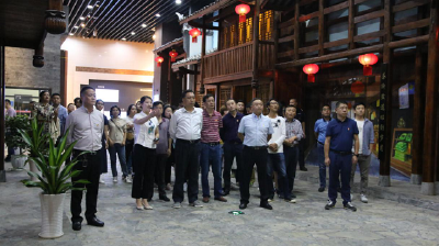 专题授课灌溉思想之根、实地教育筑牢信仰之基