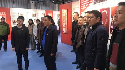 州交通运输局组织参观张富清先进事迹宣传教育中心