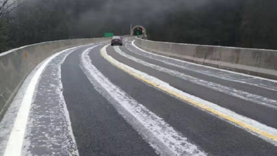 恩施州运用碳纤维融雪化冰系统助力道路融雪除冰