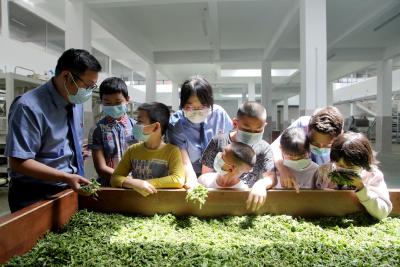 恩施：暖心过六一！“检”爱和陪伴不缺席