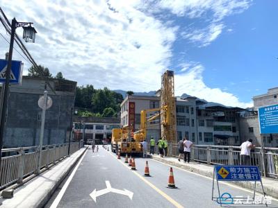 鹤峰12座大型公路桥梁进行全面“健康体检” 