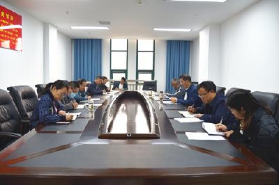 利川：从五个方面落实全州检察长座谈会精神