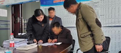 建始：诉前调解助力农民工追回被拖欠工资10万余元