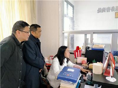 利川：人民监督员“把关”社区矫正巡回检察工作