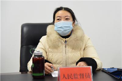 利川市检察院对一起拟不起诉案件进行公开审查听证