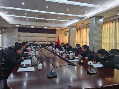 陈学明主持召开318国道恩施吉心至虎岔口段改建项目推进协调督办会