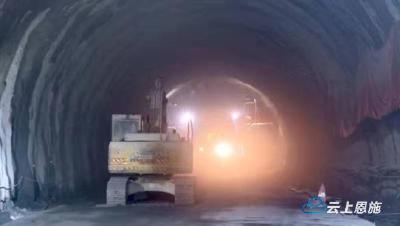 宜来高速鹤峰东段一标完成货币投资4.5亿元 