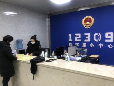 来凤：新“一站式”接访服务拓展司法为民