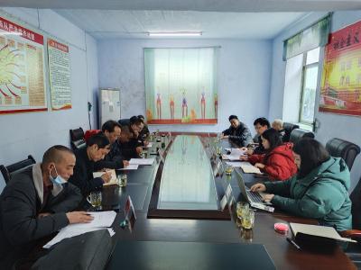 鹤峰县召开行政复议听证会
