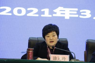 涂元玲在“恩施州民营企业助力乡村振兴暨‘千企兴千村’工作动员会”上强调提高政治站位、把握工作重点、加强协同保障，确保“千企兴千村”行动落地见效