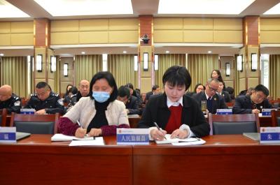 宣恩：人民监督员“零距离”为队伍教育整顿建言献策