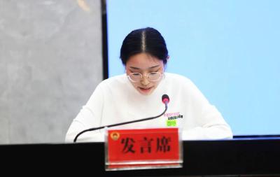 巴东：【跟班先进找差距】宋田华：扎根岗位，用学习为成长赋能