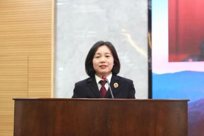 巴东：【跟班先进找差距】黎鑫：见贤思齐，比肩先进