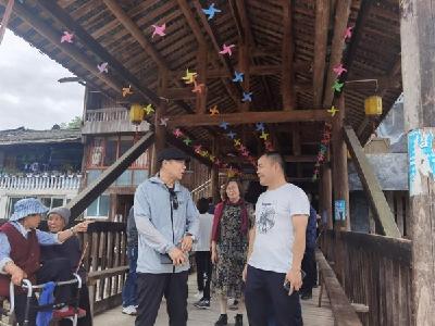 内蒙古自治区人大常委会考察组来我州考察民族团结进步和立法工作