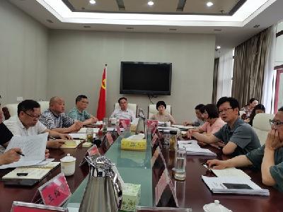 陈学明带队到恩施市调研检查《中华人民共和国畜牧法》 《湖北省畜牧条例》执行情况