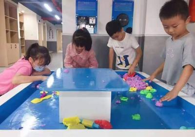 建始首个社区青少年活动中心建成投用