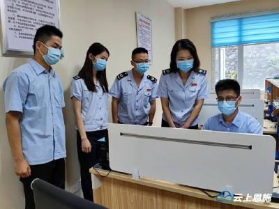 宣恩：“店小二”贴心服务 让涉税风险化解在“萌芽”状态 
