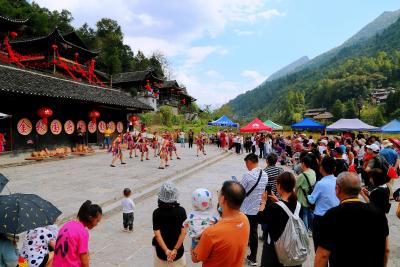 国庆期间 彭家寨旅游成新宠
