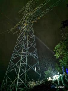白鹤滩-江苏±800千伏特高压直流输电线工程建始段顺利推进 