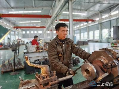 建始：订单足 人员稳 复工复产劲头足 