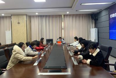 咸丰10人参加考试，或将成为全省首批“持证上岗”行政办事员   