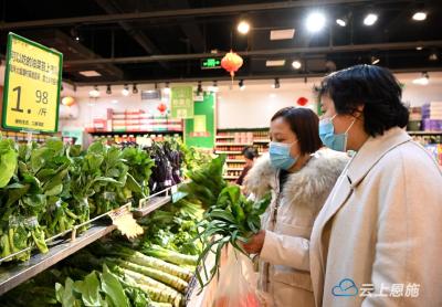 建始：富硒油菜薹成市民餐桌美味佳肴   