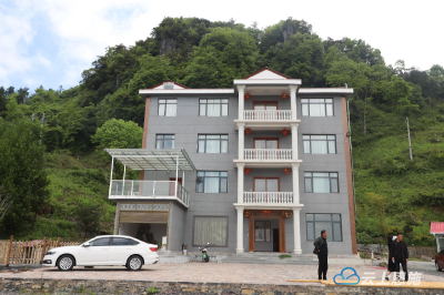 建始封竹淌村：“药旅”融合 秀出美丽山村 