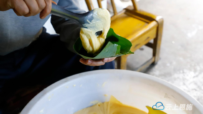 鹤峰：粑粑香气飘十里，深山致富有奇招 