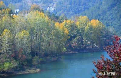 湖北宣恩双龙湖：湖光山色 湿地如画 