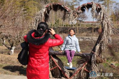 土家年味助人气 湖北宣恩迎来新春“开门红” 