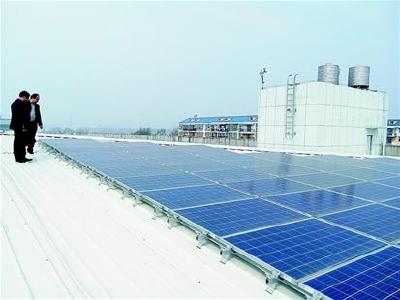 武汉黄陂企业屋顶建光伏电站 发电卖给国家年入百余万