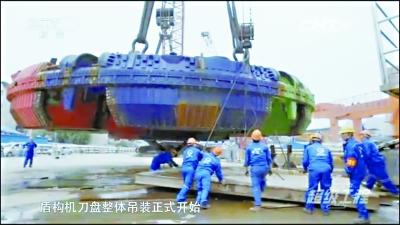 昨在《中国路》播出 武汉地铁摄入央视《超级工程》纪录片