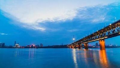 今年武汉将以全域旅游为主线 精心打造长江中轴景观带
