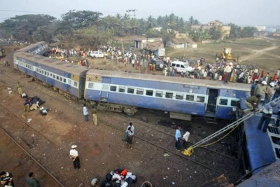 十天4起，印度火车为何总脱轨？ 铁路技术落后跟不上时代需求
