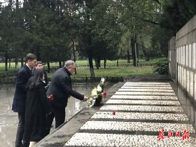 乌克兰驻华大使谢尔盖•卡梅舍夫访汉：武汉是一座很特别的城市