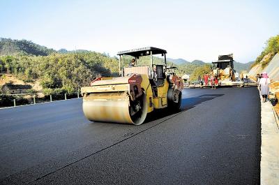 总投资8.3亿元   土武一级路正加快建设