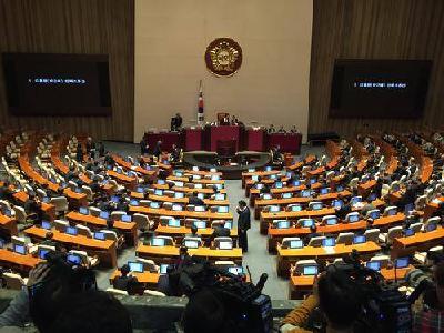 媒体：为什么韩国总统几乎没有体面下台的