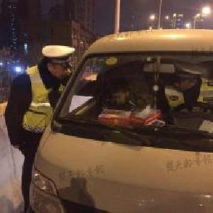 十堰交通百日攻坚:成立摩托车骑警队 每周查酒驾不少于两次