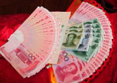 没结婚情侣办完婚礼就闹分手 法院：彩礼钱退一半