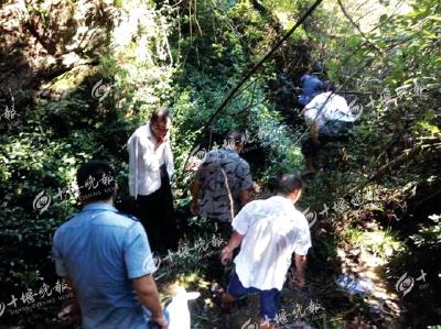  男子被困深山12天   幸被房县采药农民发现成功获救