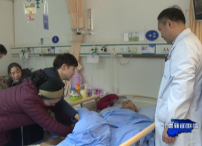 十堰跨国救援的熊复兴回国治疗后病情有所好转