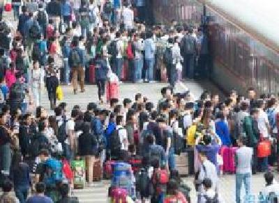 出行高峰来了！小长假首日十堰车务段将发送旅客1.7万人