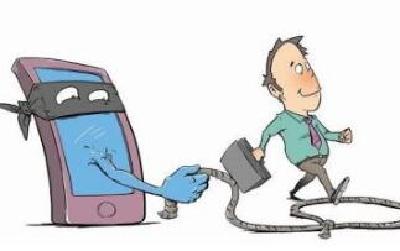 套路太深！骗子设下连环计 老人被骗万余元