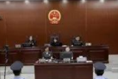 国内首例！女孩因为这件事起诉了铁路局，法院宣判了！