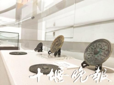 惊艳！“汉·三国铜镜展”在市博物馆开展